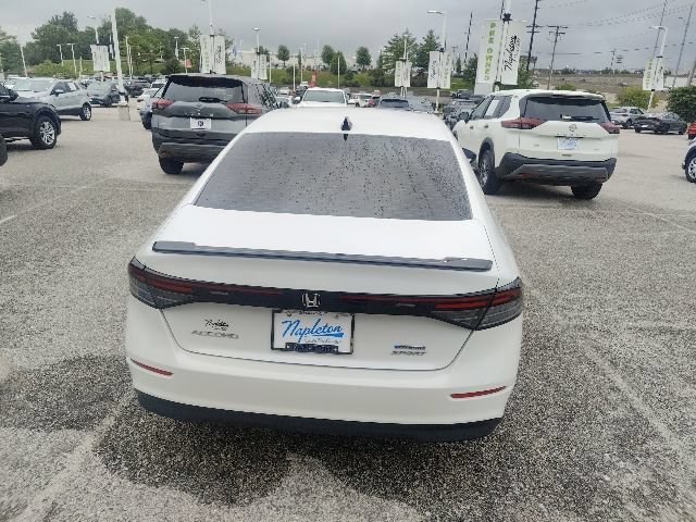Used 2023 Honda Accord Sport image 16