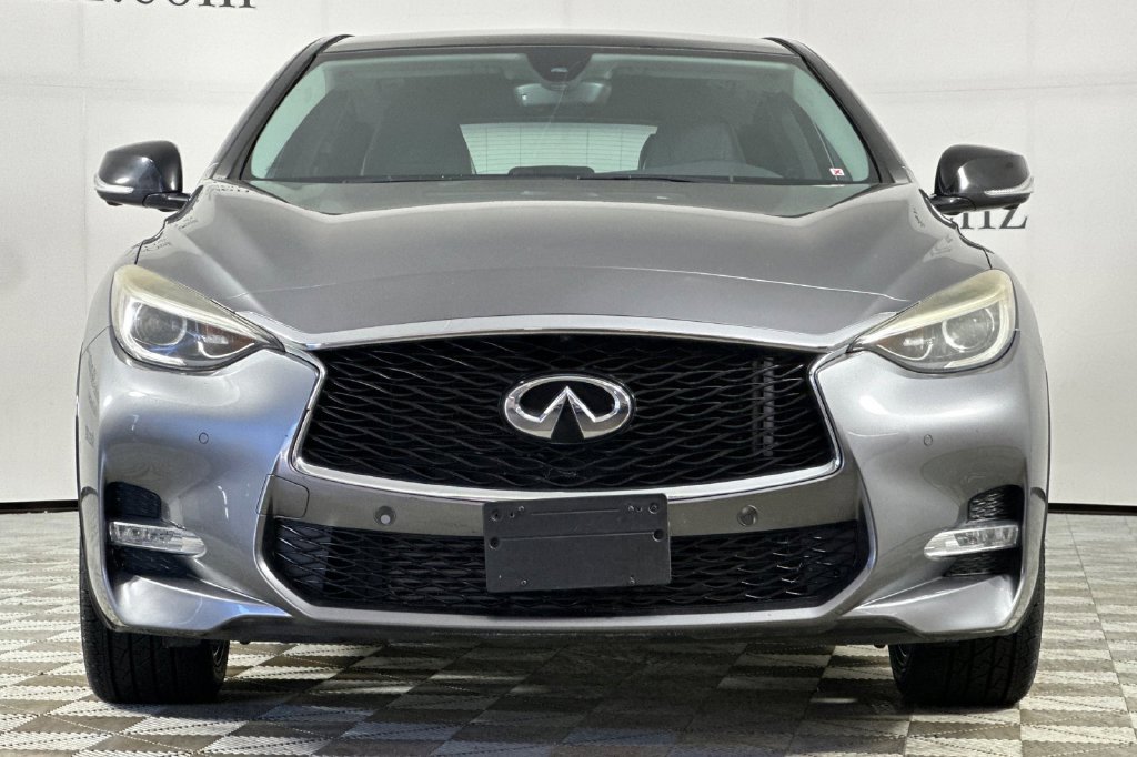 Used 2017 INFINITI QX30 Sport FWD image 10