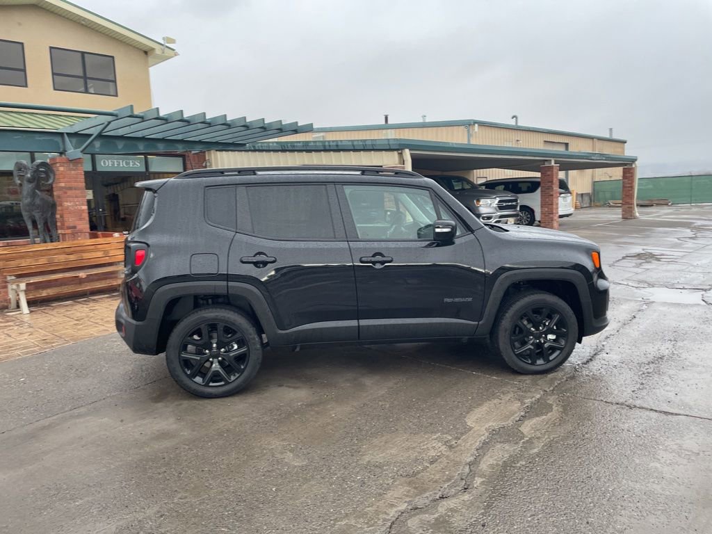 Certified 2023 Jeep Renegade Altitude AWD/4WD image 17