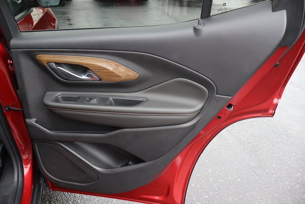 Used 2020 GMC Terrain SLE w/ Driver Convenience Package image 26