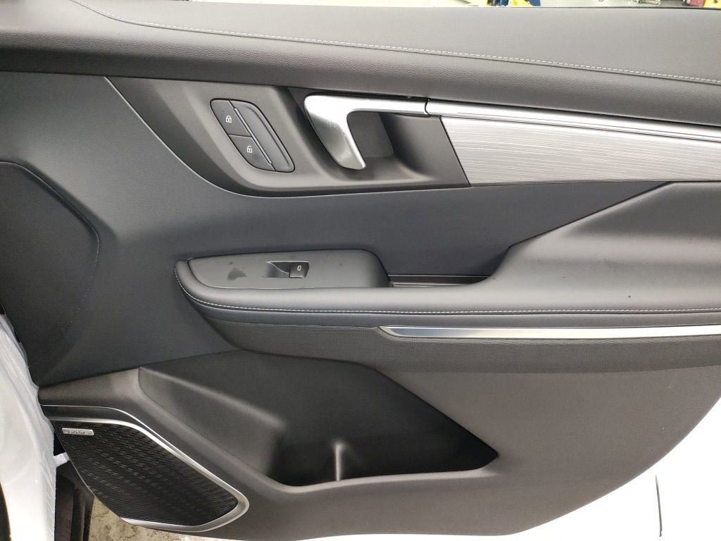 New 2026 Buick Enclave Preferred w/ Power Package image 10