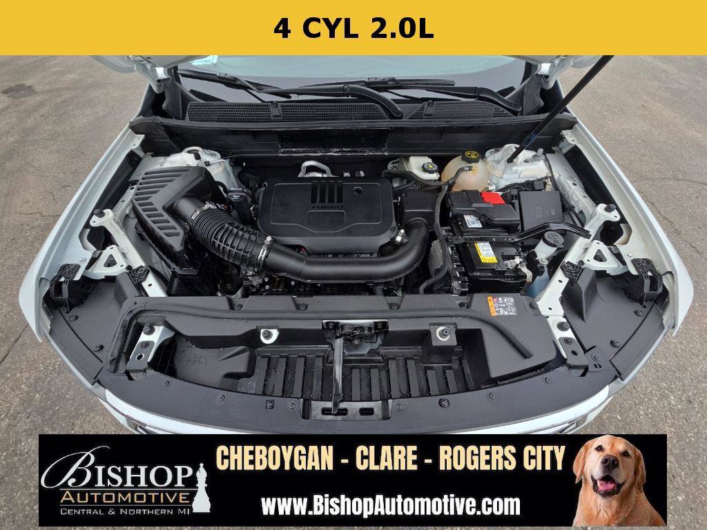 Used 2023 GMC Acadia SLE w/ Driver Convenience Package image 9
