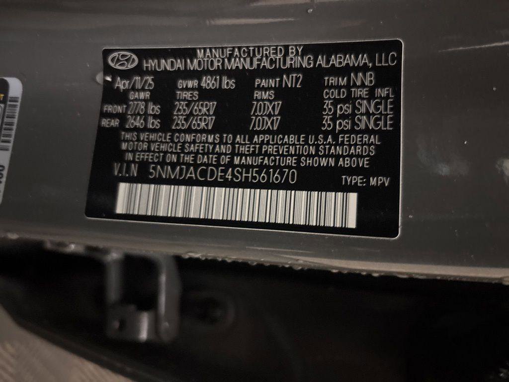 New 2025 Hyundai Tucson SE image 12