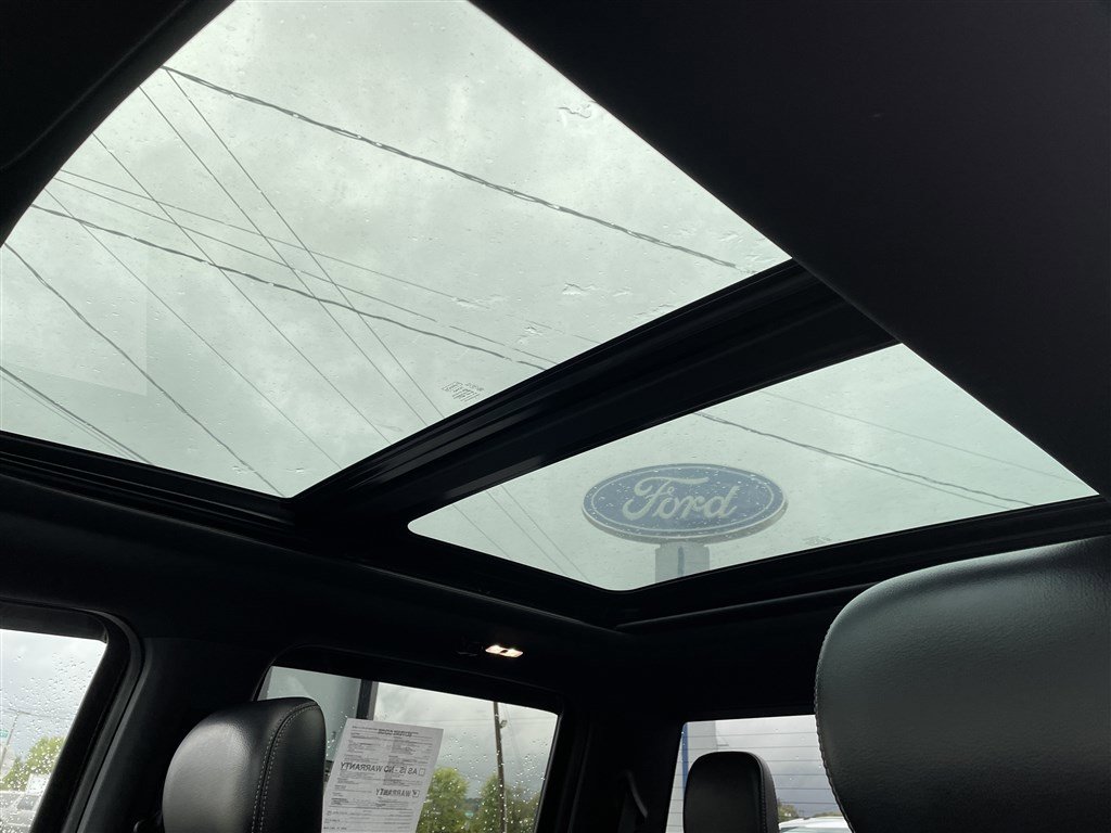 Used 2018 Ford F150 Lariat w/ Equipment Group 501A Mid image 29