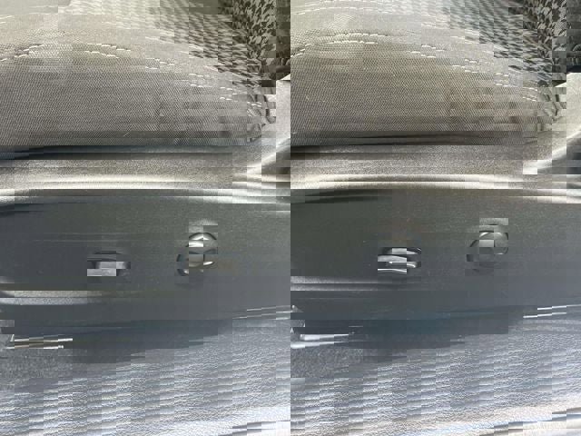 Used 2023 Dodge Challenger SXT image 16