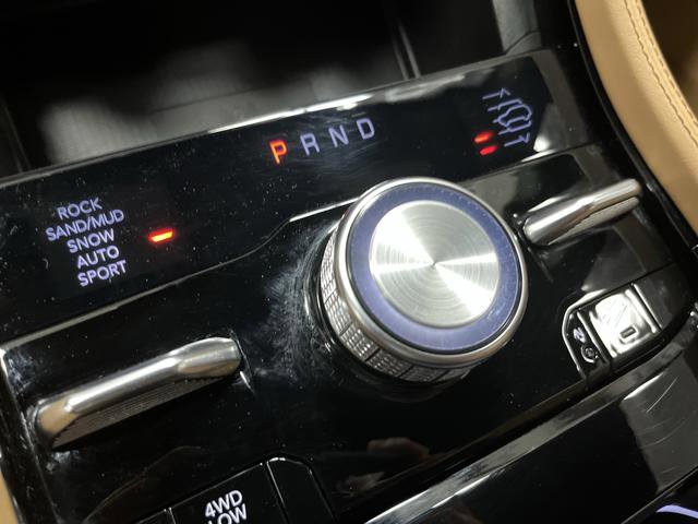 Used 2024 Jeep Grand Cherokee L Summit image 22