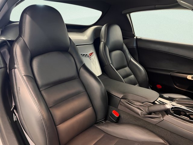 Used 2008 Chevrolet Corvette Convertible w/ Preferred Equipment Group RWD image 14