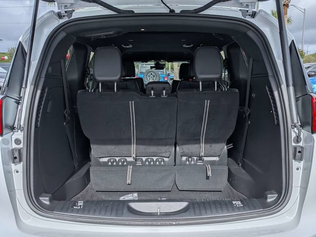 New 2026 Chrysler Voyager LX FWD image 12