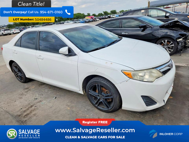 Used 2012 Toyota Camry LE FWD image 5