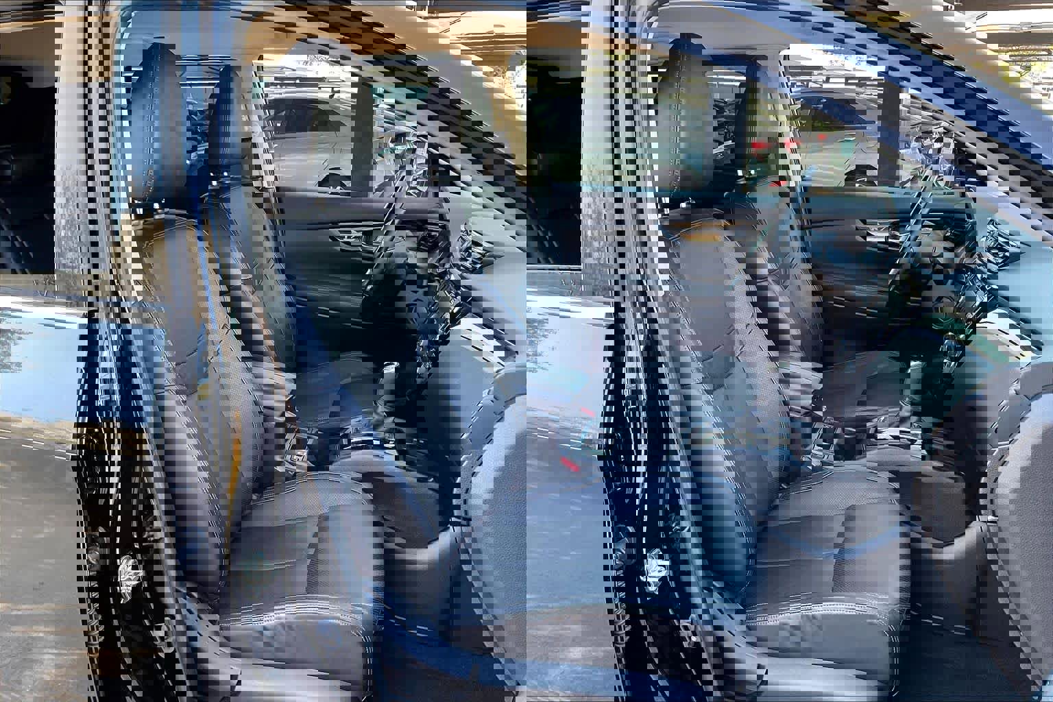 Used 2022 Nissan Rogue Sport SL image 8