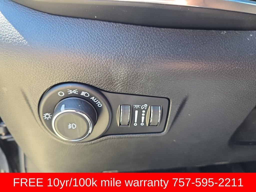 Used 2024 Jeep Compass Limited w/ High Altitude Package AWD/4WD image 13