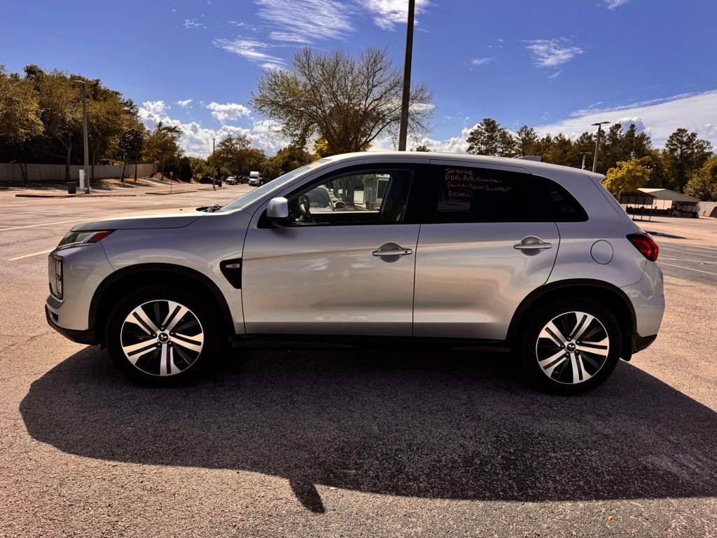 Used 2021 Mitsubishi Outlander Sport ES image 4