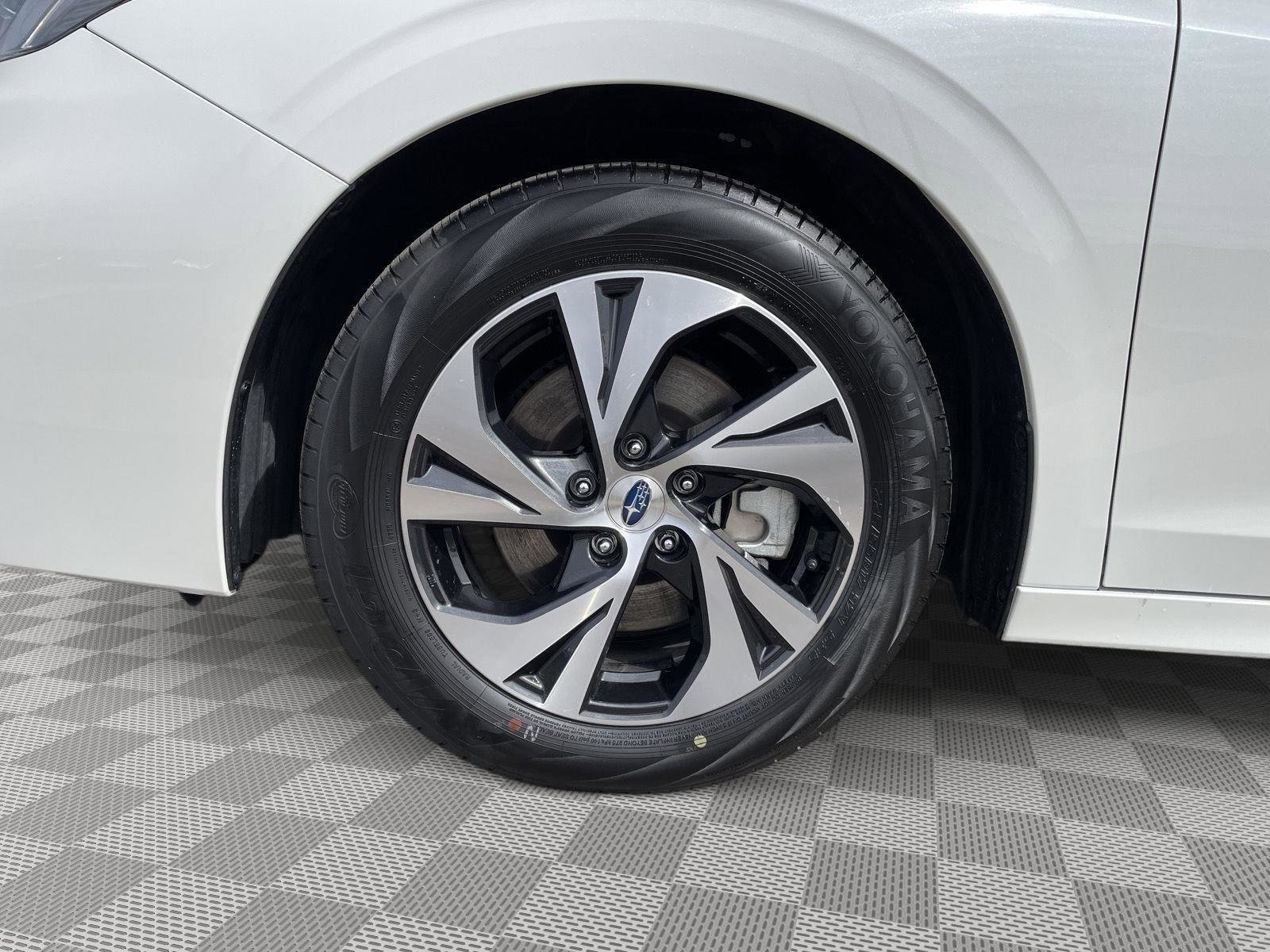 Used 2025 Subaru Legacy Premium image 22