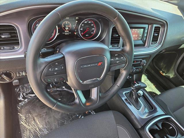 Used 2016 Dodge Charger SE w/ Sport Appearance Group RWD image 10