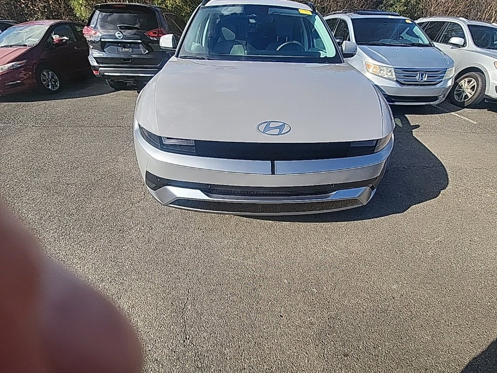 Used 2025 Hyundai Ioniq 5 SEL image 2