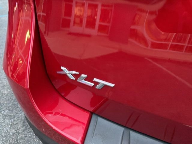 Certified 2021 Ford Explorer XLT w/ Equipment Group 202A image 10