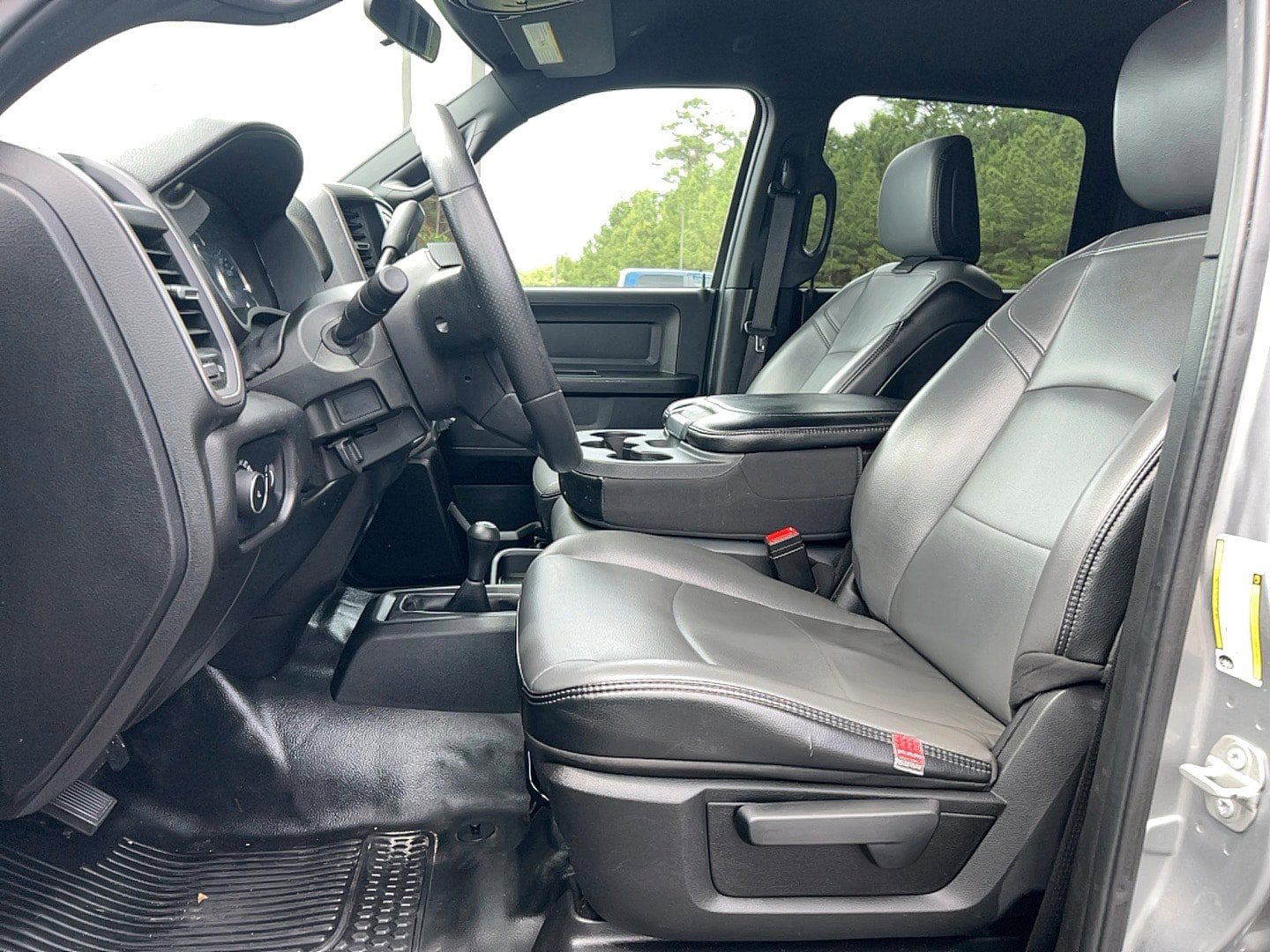 Used 2024 RAM 3500 Tradesman AWD/4WD image 12