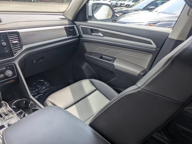 Used 2023 Volkswagen Atlas SE AWD/4WD image 17