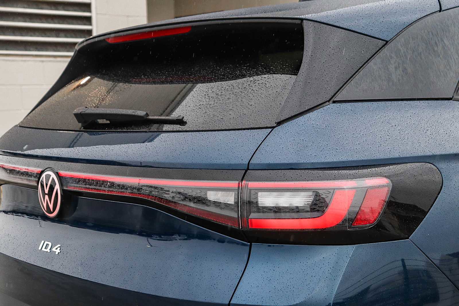Used 2023 Volkswagen ID.4 S image 9