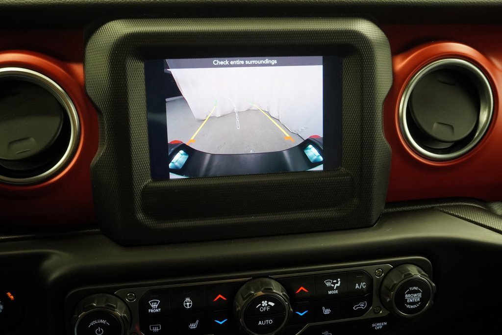 Certified 2021 Jeep Gladiator Rubicon w/ Cold Weather Group image 35