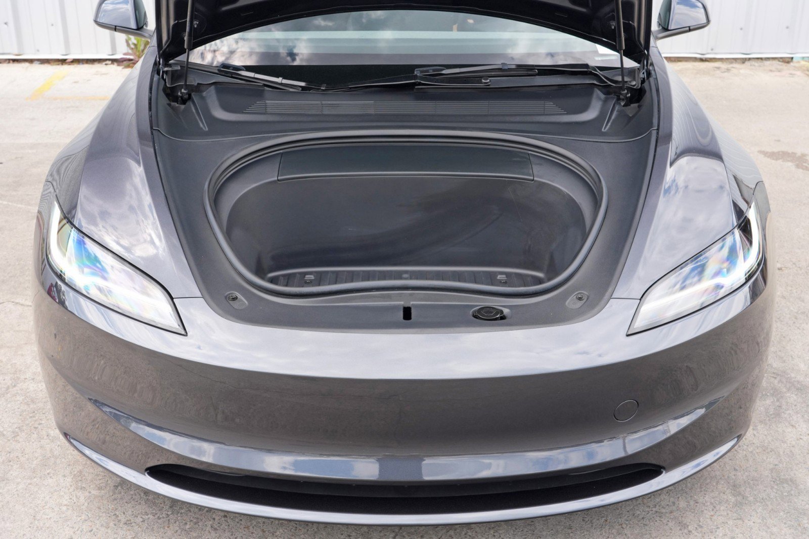 Used 2024 Tesla Model 3 Long Range image 8