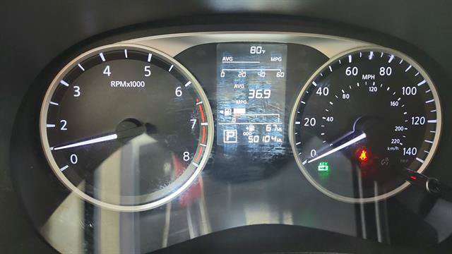 Used 2021 Nissan Versa S FWD image 12
