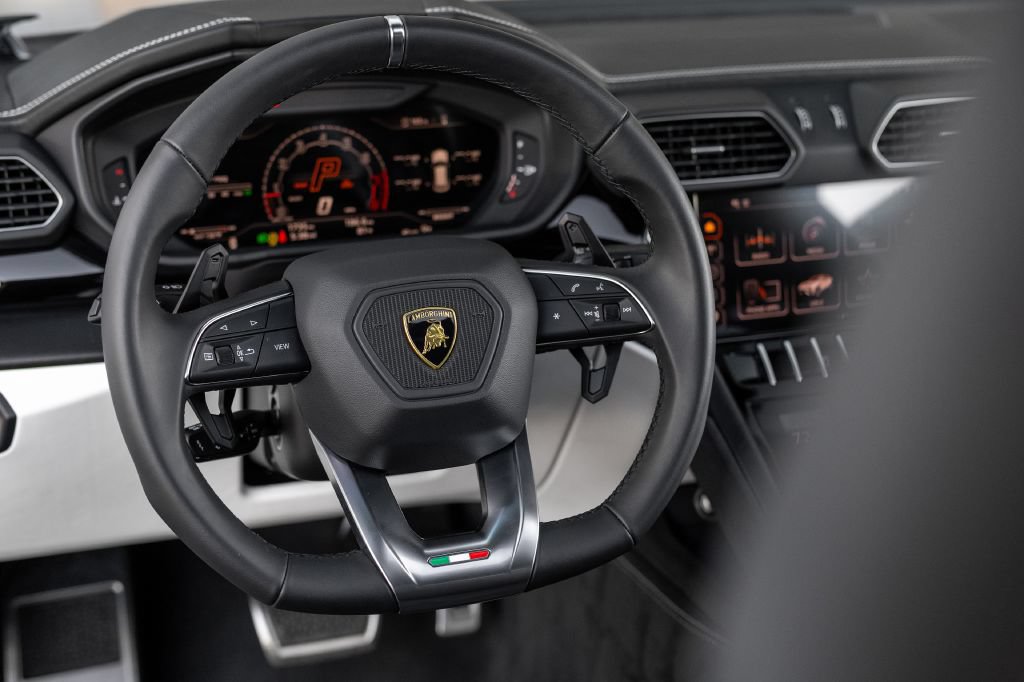 Used 2023 Lamborghini Urus S AWD/4WD image 21