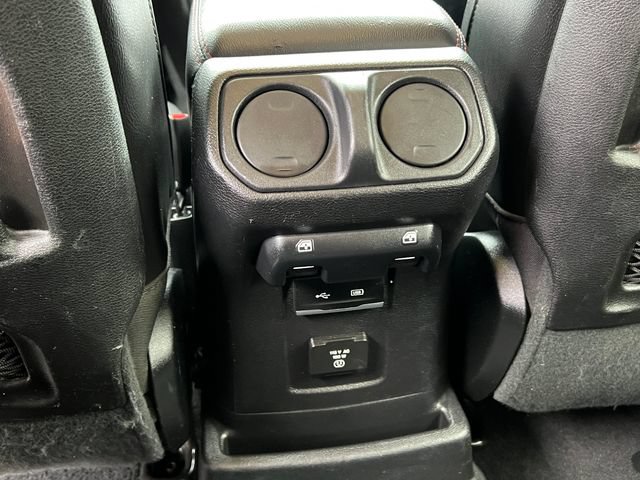 Used 2020 Jeep Wrangler Unlimited Rubicon w/ Uconnect 4C Nav & Sound Group AWD/4WD image 33