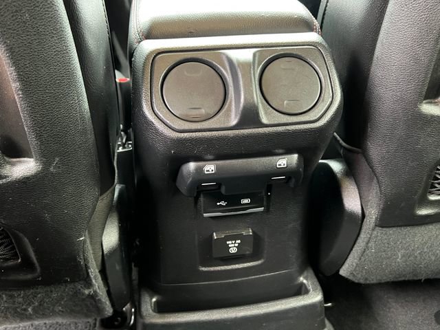 Used 2020 Jeep Wrangler Unlimited Rubicon w/ Uconnect 4C Nav & Sound Group image 33