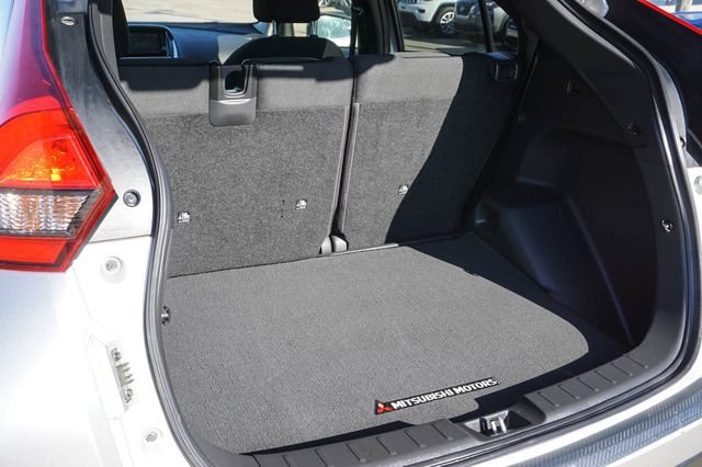 Used 2019 Mitsubishi Eclipse Cross ES FWD image 8