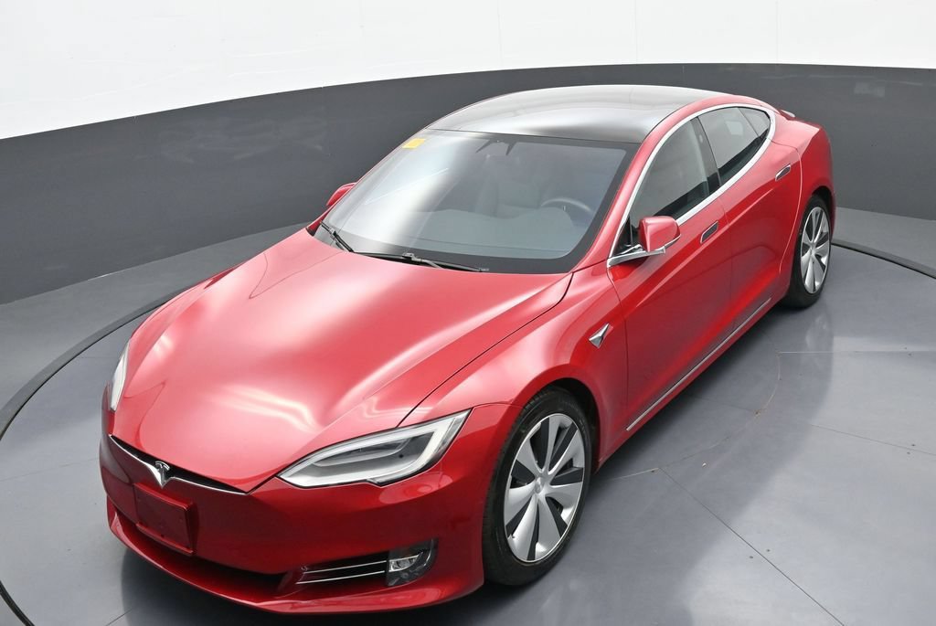 Used 2021 Tesla Model S Performance AWD/4WD image 31