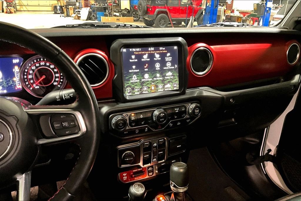 Used 2021 Jeep Gladiator Rubicon image 6