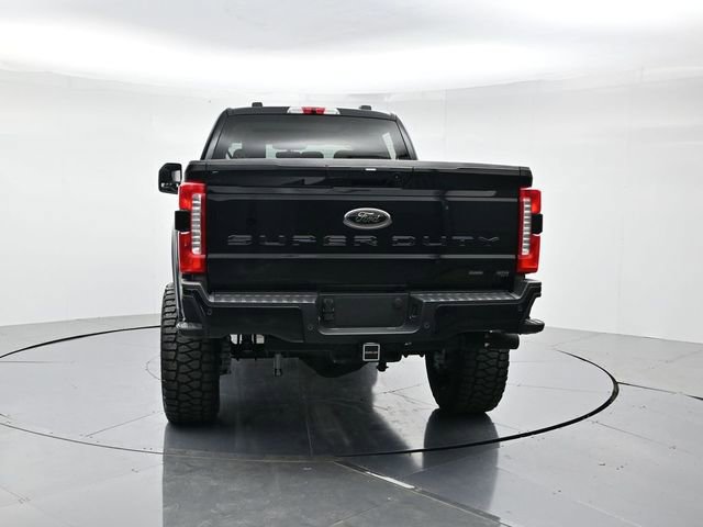 New 2025 Ford F250 XLT w/ Black Appearance Package image 9