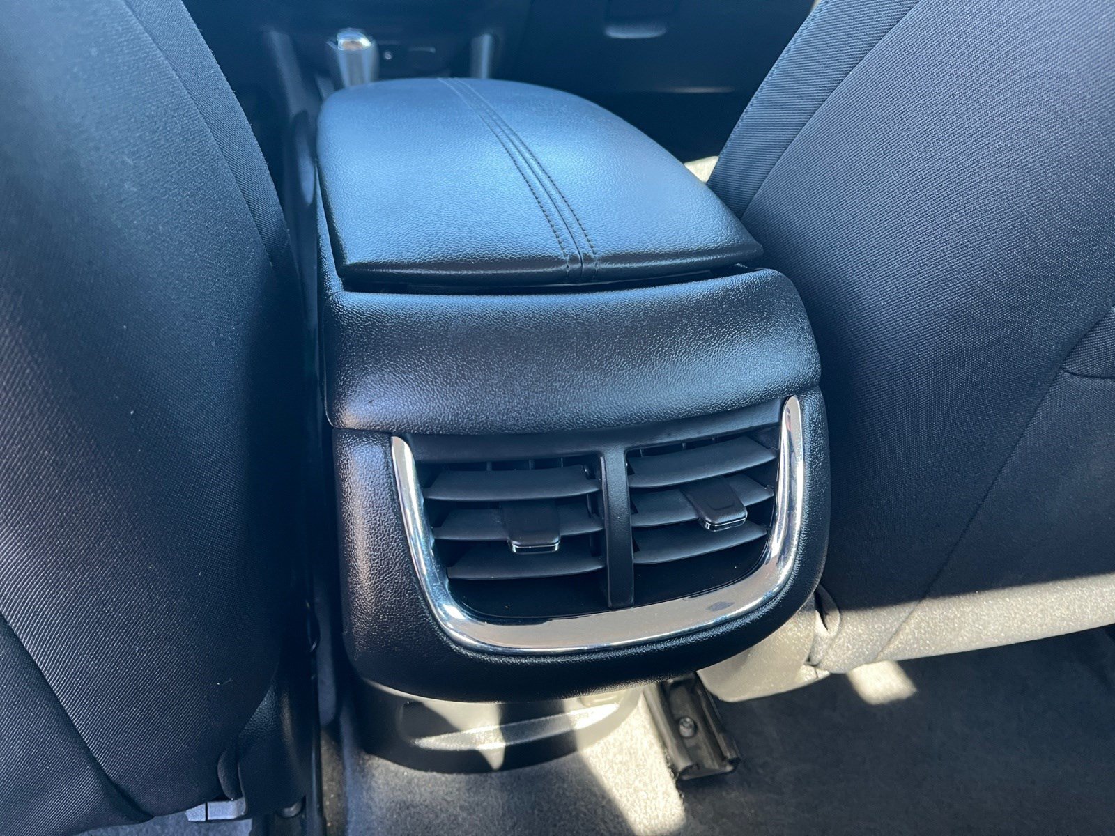 Used 2020 Chevrolet Malibu LT FWD image 32