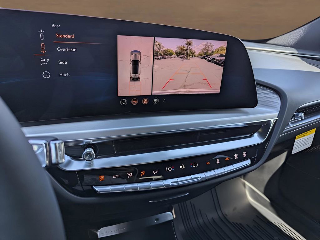 New 2026 Cadillac Lyriq Luxury w/ LPO, Floor Liner Package AWD/4WD image 9