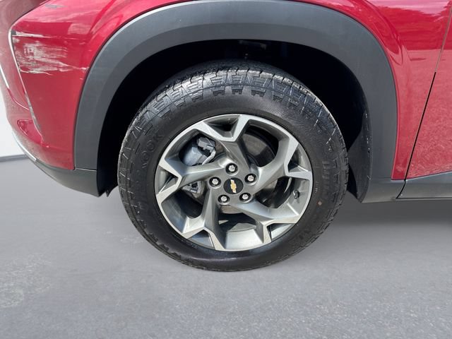 Used 2025 Chevrolet Trax LT w/ Driver Confidence Package FWD image 10