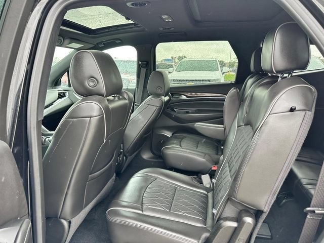 Used 2024 Buick Enclave Avenir w/ Avenir Technology Package AWD/4WD image 9