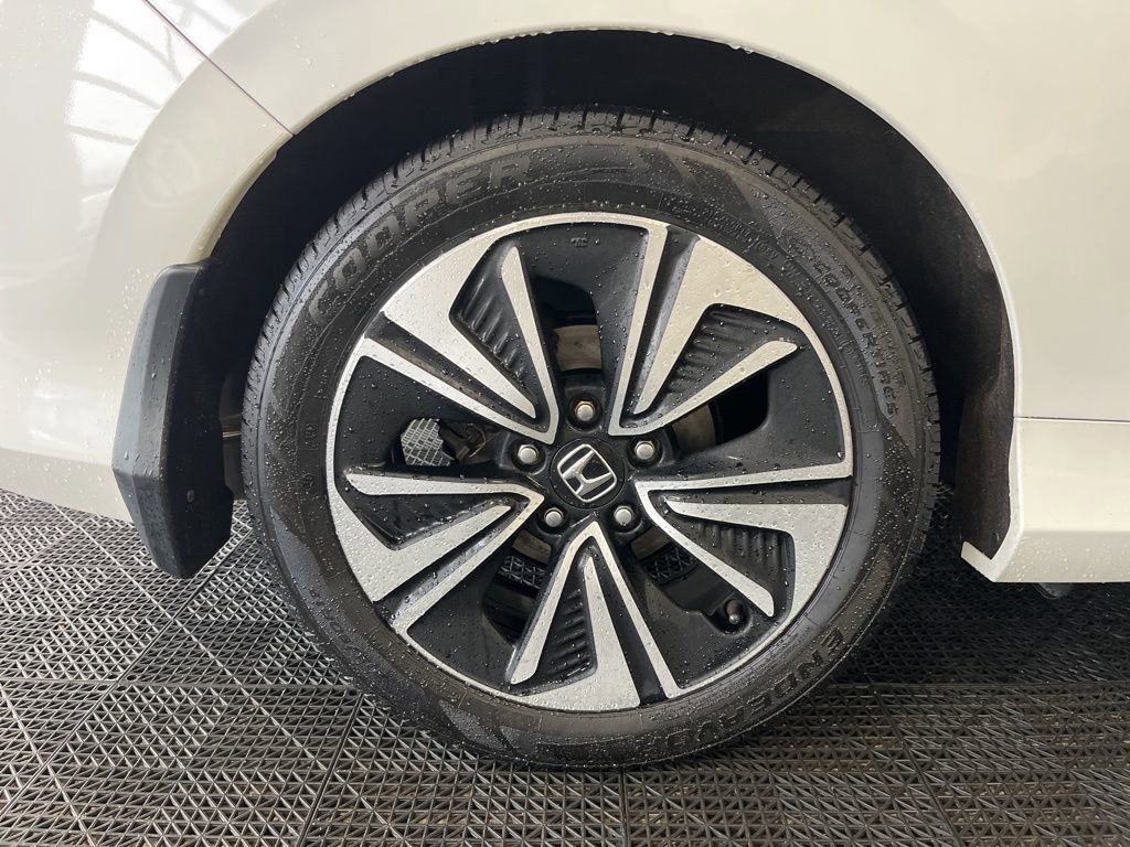 Used 2018 Honda Civic EX-T image 28