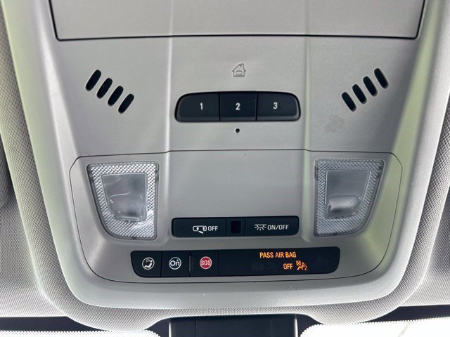 Used 2020 Chevrolet Equinox Premier w/ Premier Redline Edition FWD image 38