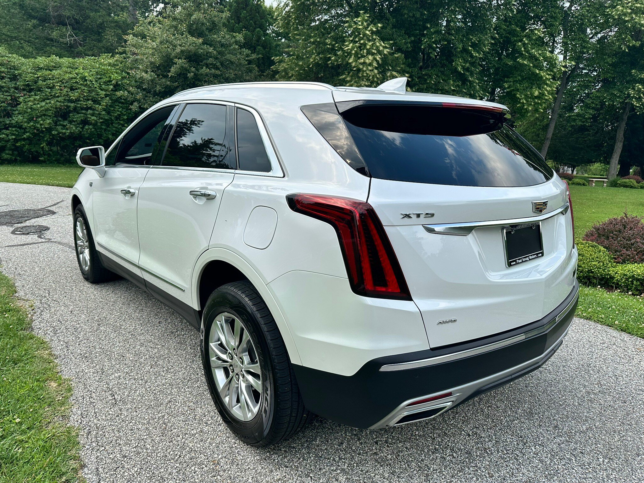 Used 2020 Cadillac XT5 Premium Luxury AWD/4WD image 8