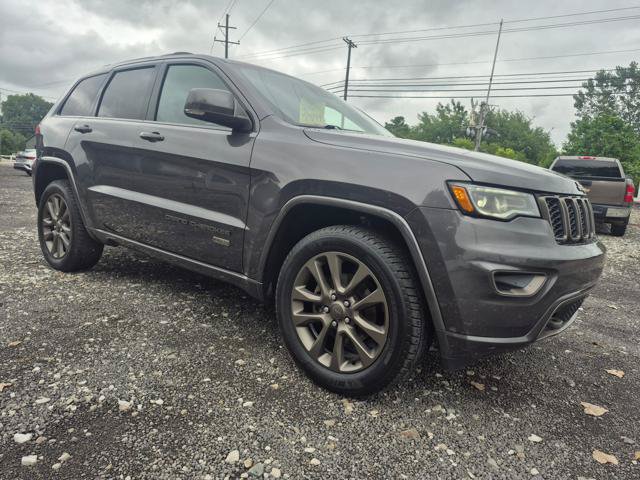 Used 2016 Jeep Grand Cherokee Limited 75th Anniversary AWD/4WD image 3