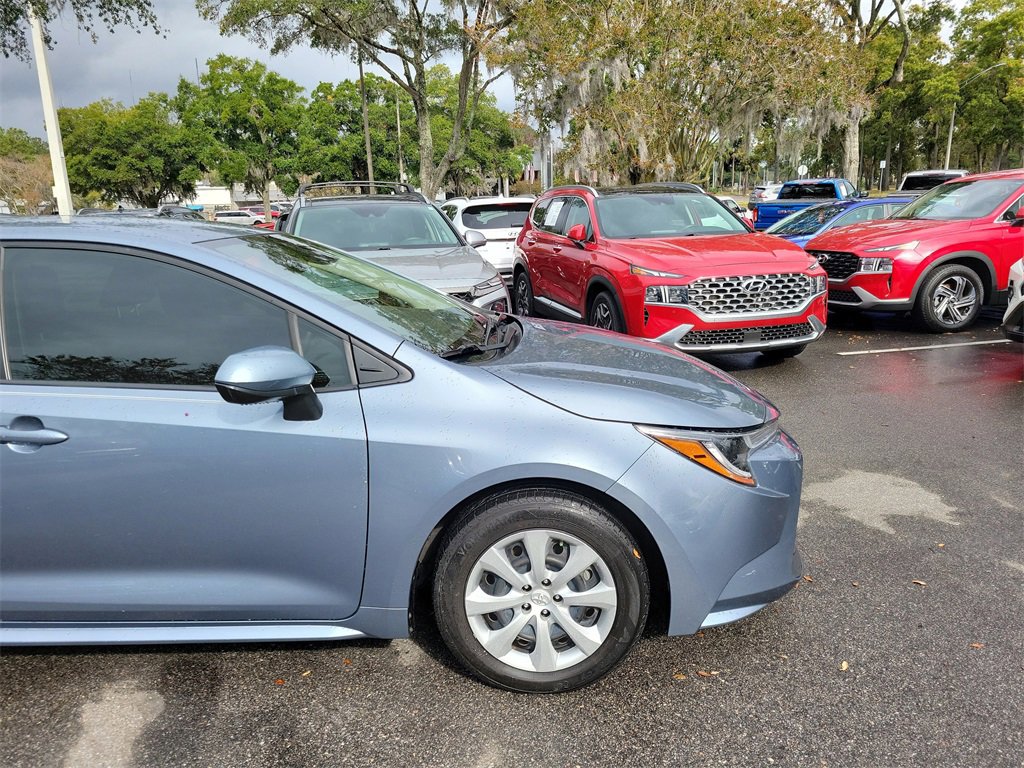 Used 2022 Toyota Corolla LE image 14