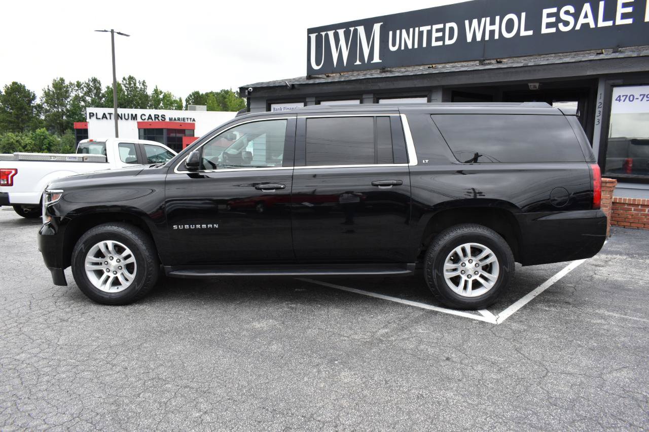 Used 2019 Chevrolet Suburban LT AWD/4WD image 9