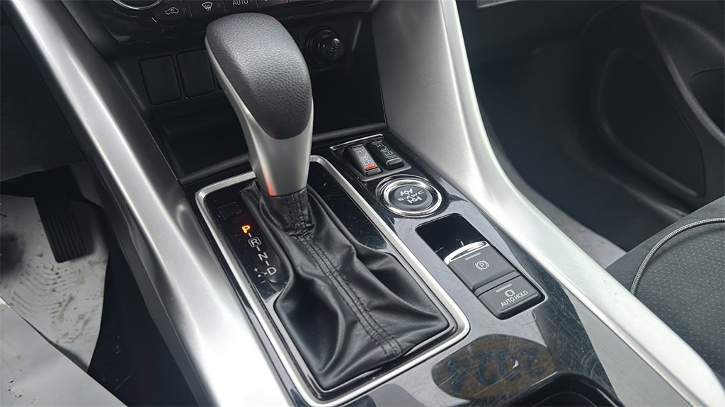 Used 2024 Mitsubishi Eclipse Cross SE image 19