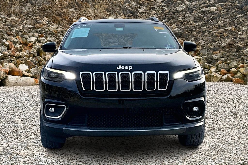 Used 2019 Jeep Cherokee Limited image 3