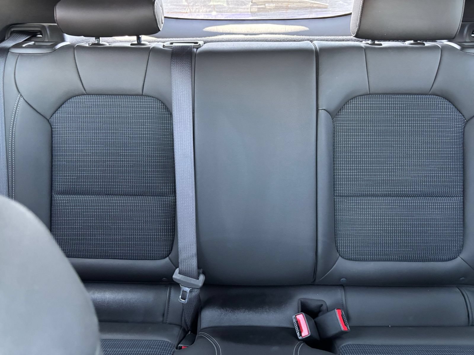 Used 2025 Buick Envista Preferred FWD image 36