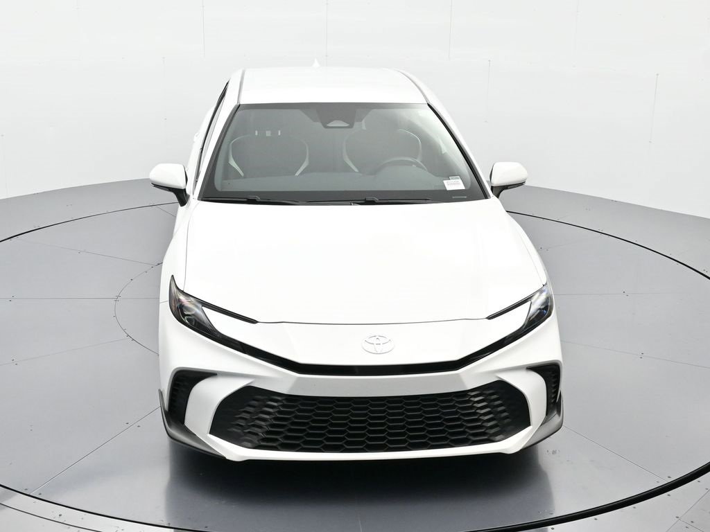 Used 2025 Toyota Camry SE image 28