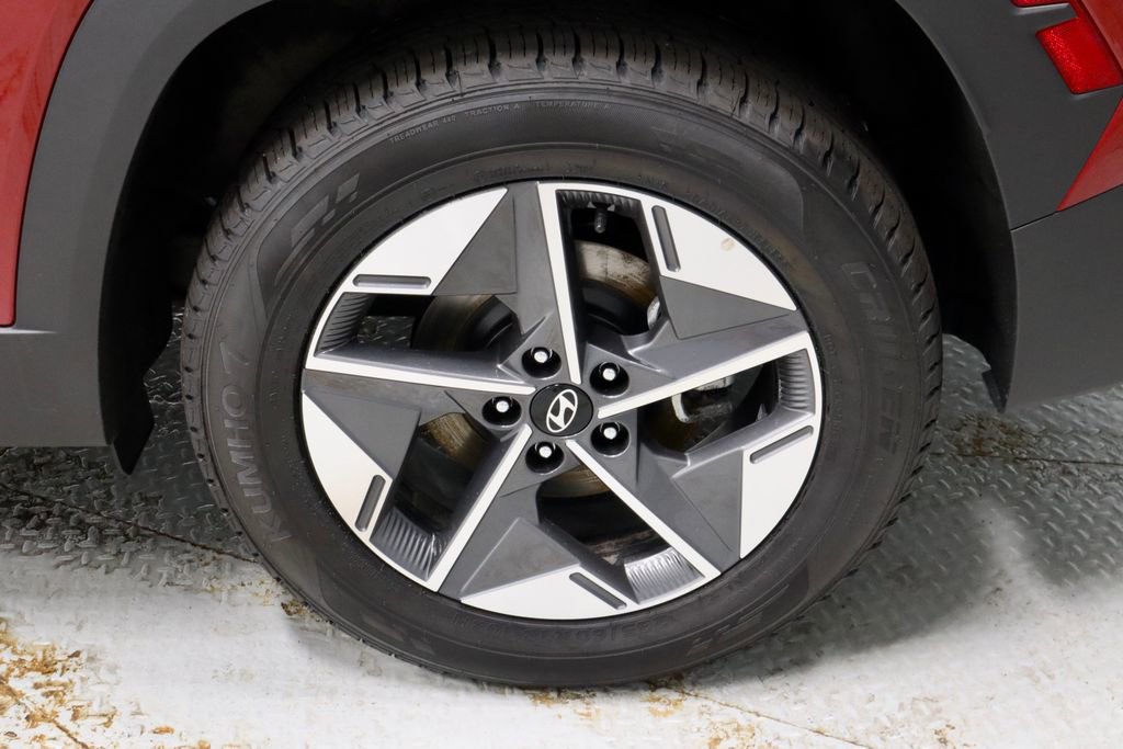 Certified 2025 Hyundai Tucson SEL AWD/4WD image 19