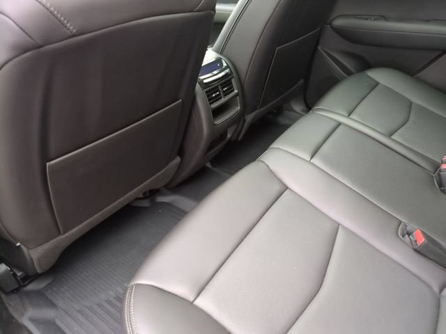 Used 2026 Cadillac XT5 Premium Luxury w/ Driver Assist Package AWD/4WD image 23