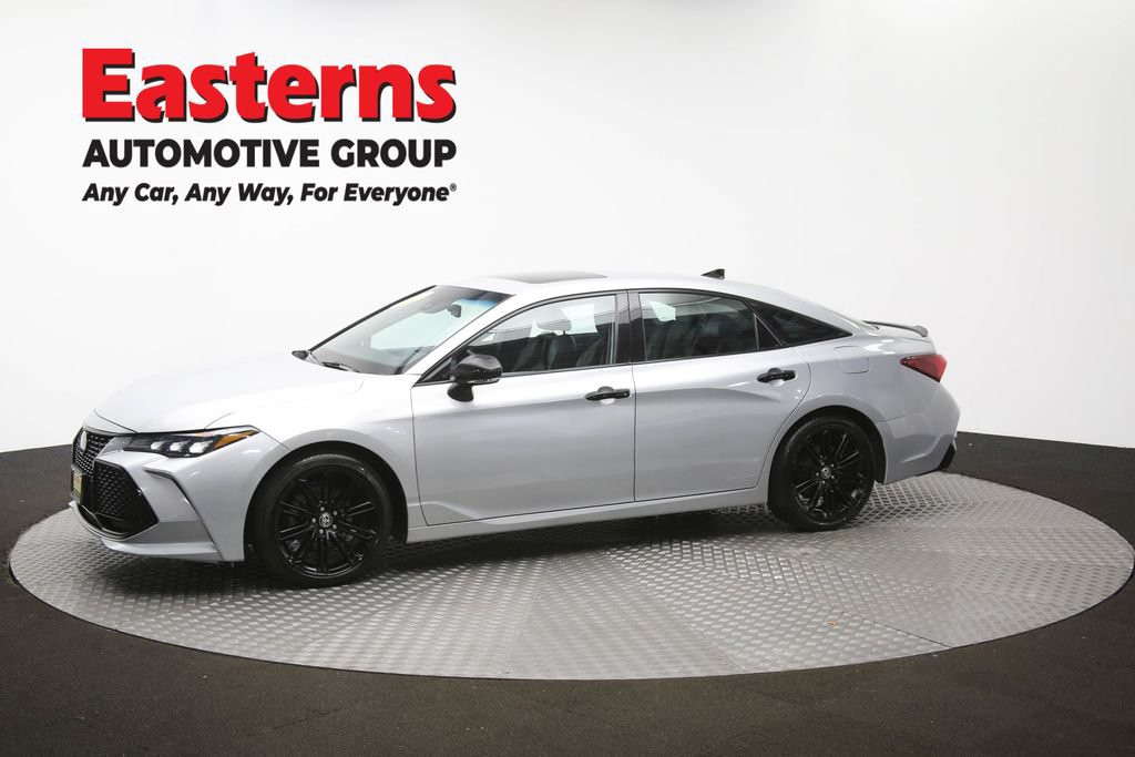 Used 2021 Toyota Avalon XSE FWD image 60